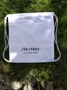 bolsa tipo mochila blanca personalizada